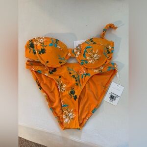 Solid & Striped - NWT Arlo Bottom